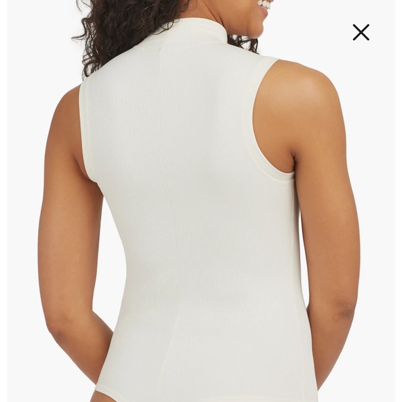SPANX Suit Yourself Ribbed Mock Neck Sleeveless Bodysuit Parchment NEW - Picture 3 of 6